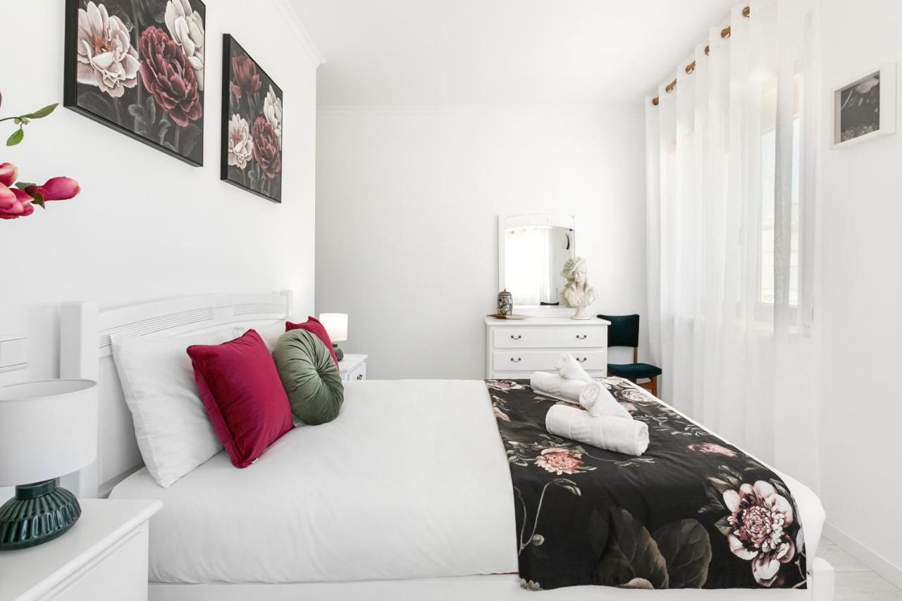 Nazare Modern Flat Apartment ภายนอก รูปภาพ