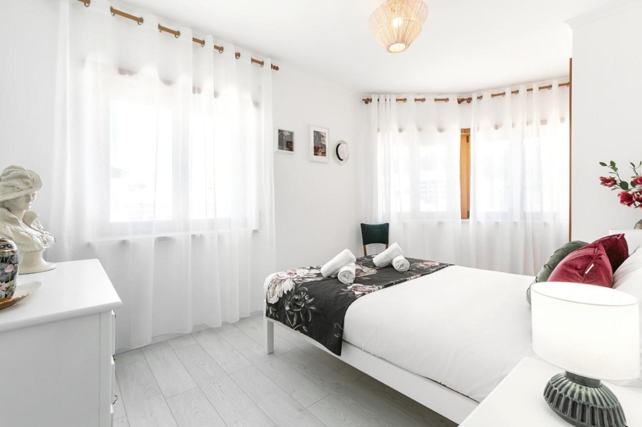 Nazare Modern Flat Apartment ภายนอก รูปภาพ